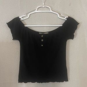 Woman’s solid Black Crop Top
